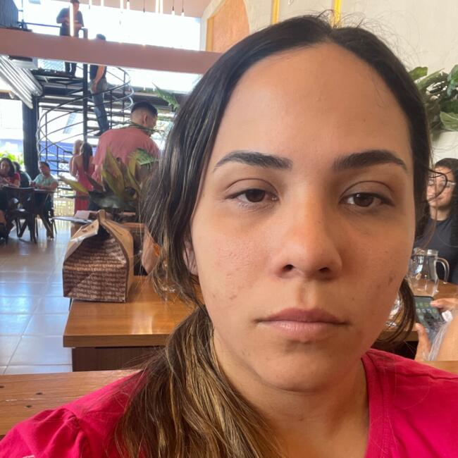 Emprego de babá em Brasília: Leticiak