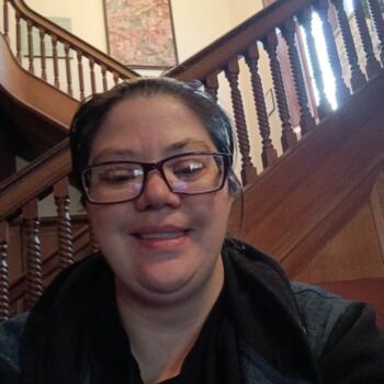 Babysitter in Milwaukee: Toni