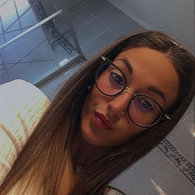 Babysitting job in Seixal: Patricia