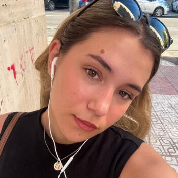 Canguro en Badajoz: Carloti