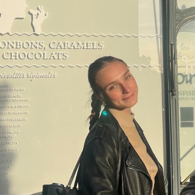 Baby-sitter in Zurich: Juliette