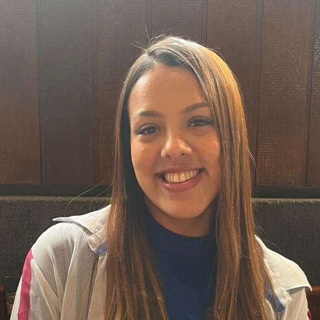 Babysitter in São Bernardo do Campo: Julia