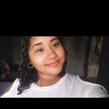 Babysitter in Las Lomas: Roselyn