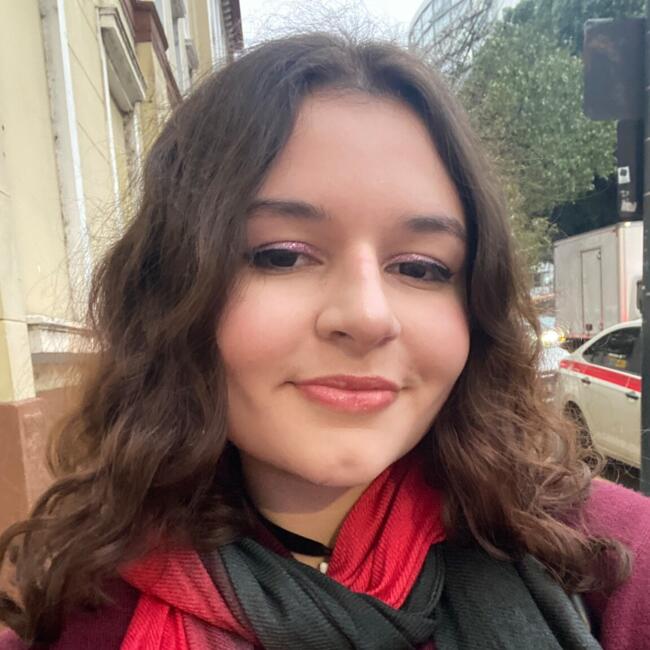 Babysitter in Porto Alegre: Maria Clara