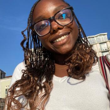 Babysitter Coimbra: Sara