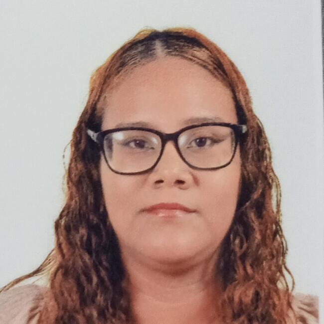 Babysitter in Puerto Limón: Shakty