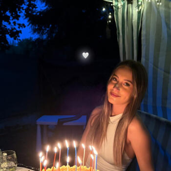 Babysitter Pordenone: Amy Rachele