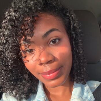 Babysitter in San Miguelito: Leylani