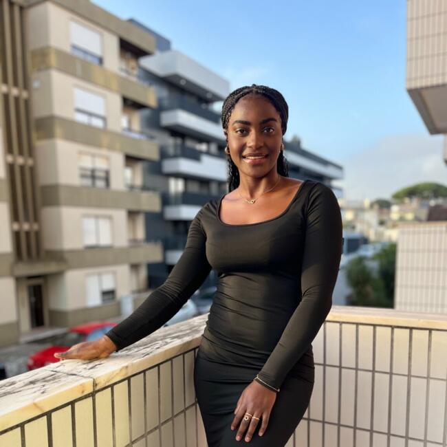 Babysitter em Santa Maria da Feira: Etelvina