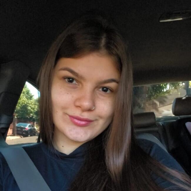 Babá em Paiçandu: Giovana
