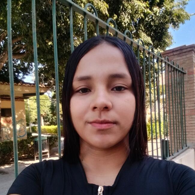 Canguro en El Ejido: Nicol Natalia