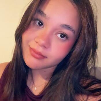 Babysitter in Sint-Jans-Molenbeek: Maria Eduarda