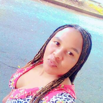 Babysitter Midrand: Juliet Nyaradzo