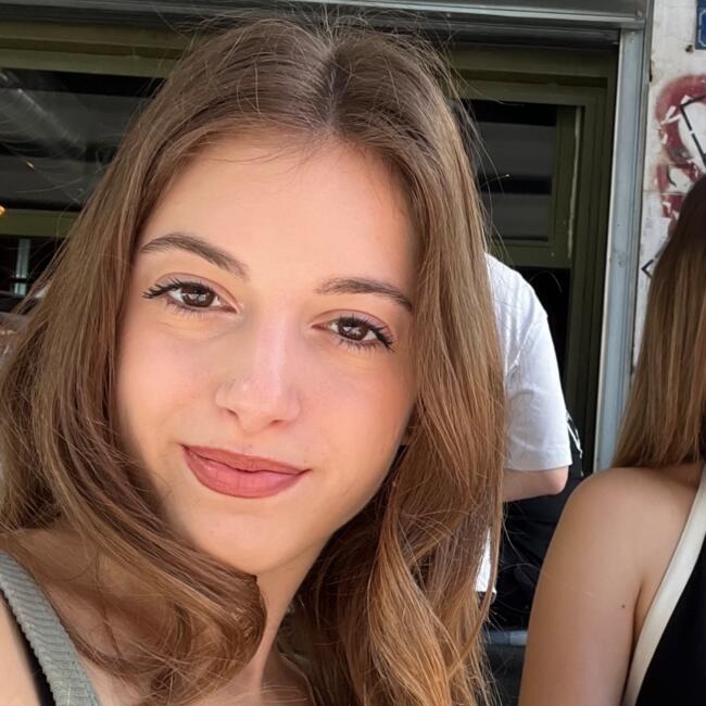 Babysitter στην περιοχή Αθήνα: Παναγιώτα