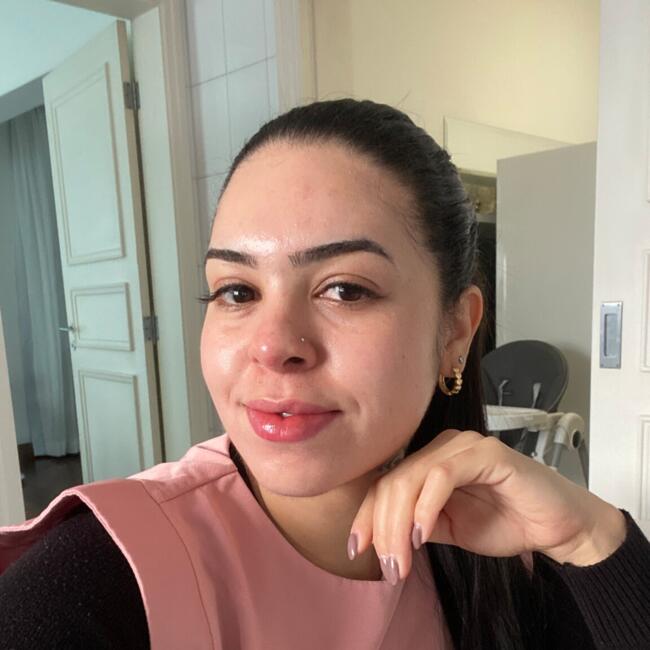 Babysitter in São Paulo: Thaila