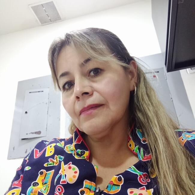 Niñera en Bogotá: Adriana
