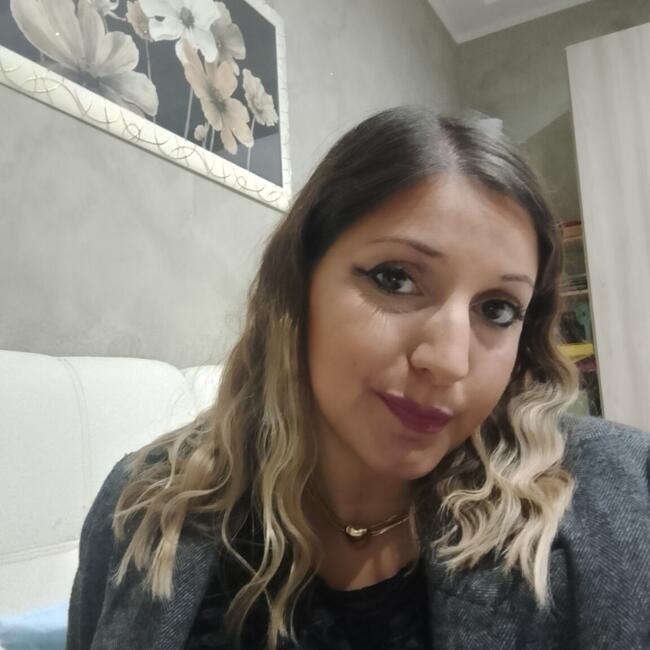 Babysitter in Reggio Emilia: Alessia