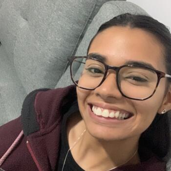 Babysitter Vila Franca de Xira: Nayane