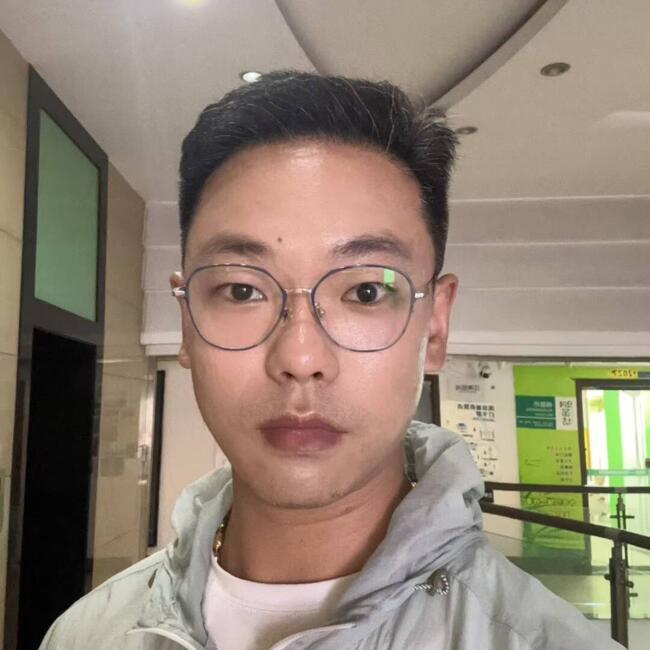 وظيفة جليسة أطفال في مدينة الإسماعيلية: Miao