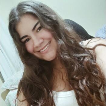 Babá em Luziânia: Beatriz