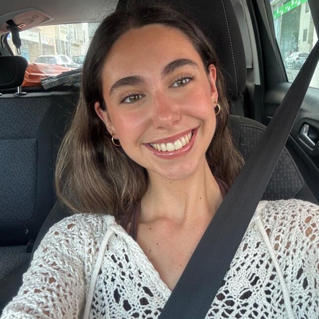 Babysitter in São João da Madeira: Gabriela