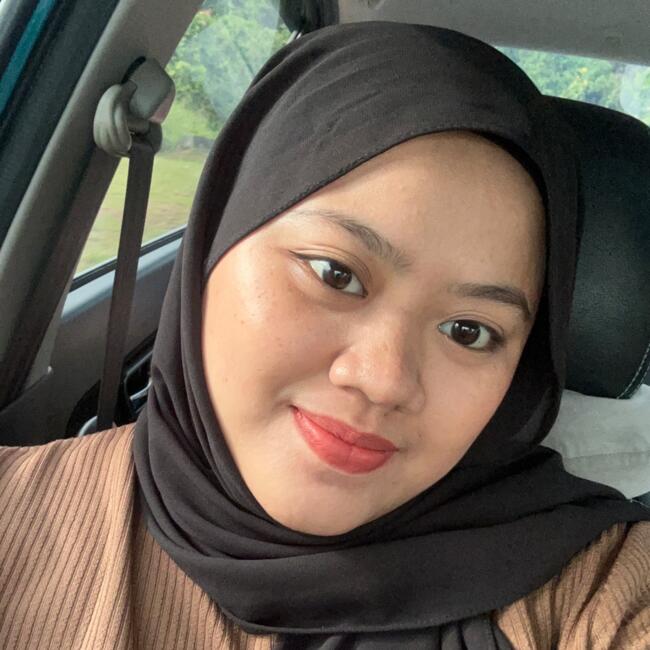 Babysitter in Kuching: Farah