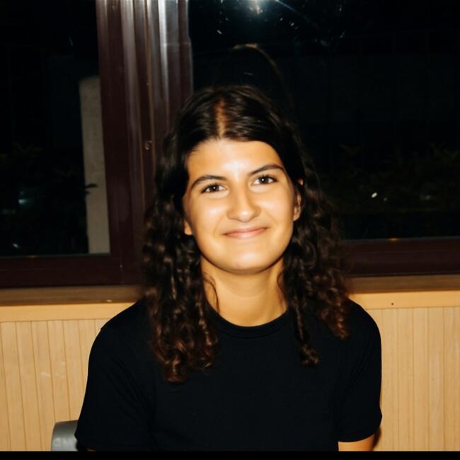 Babysitter em Corroios: Mariana