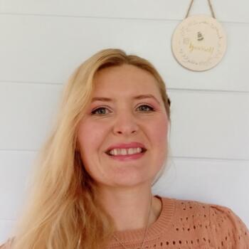 Nanny in Ormondville: Petra