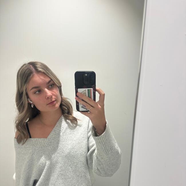 Babysitter in Christchurch: Bridie