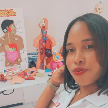 Babysitter in Lauro de Freitas: Andressa