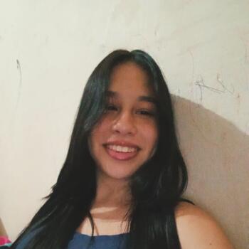 Babá em Tanabi: Emily