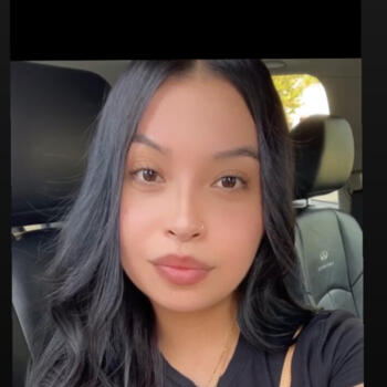 Babysitter in Ashland: Valeria Villalpando