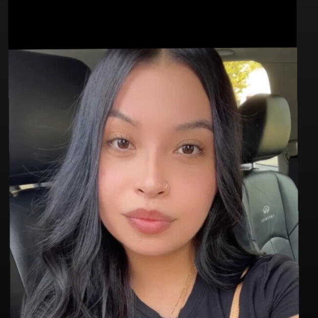 Babysitter in Ashland: Valeria Villalpando