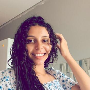 Babysitter in Ariquemes: Emilly