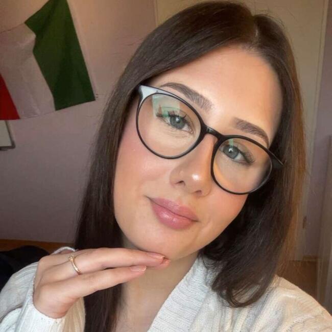 Babysitter in München: Mia