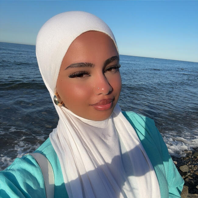 Babysitter in Plaisir: Amira