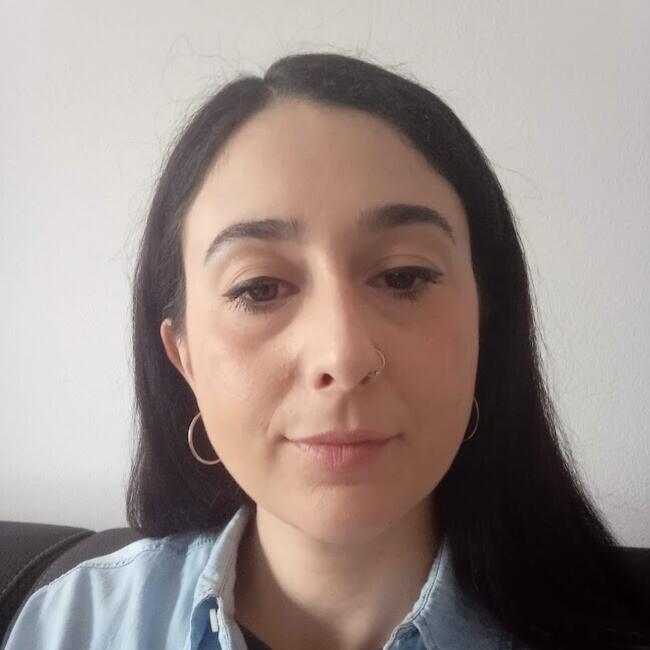 Babysitter a Cosio Valtellino: Emanuela