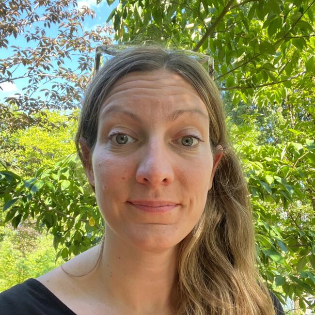 Job de garde d'enfants à Chatou: Julie