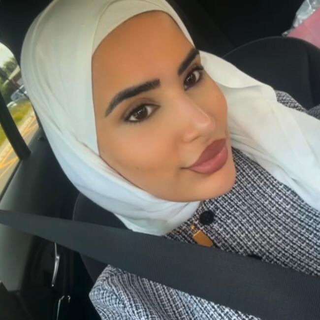 Babysitter in Leeds: Fatima