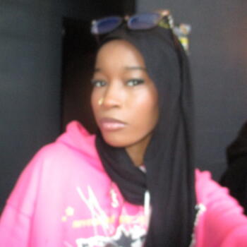 Baby-sitter Hamilton: Neima