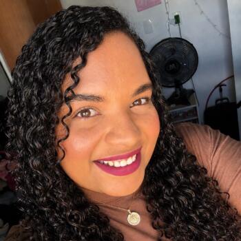 Babysitter Maceió: Kauanny