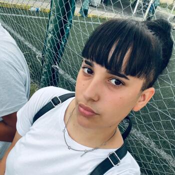 Babysitter in Empalme San Vicente: Daiana