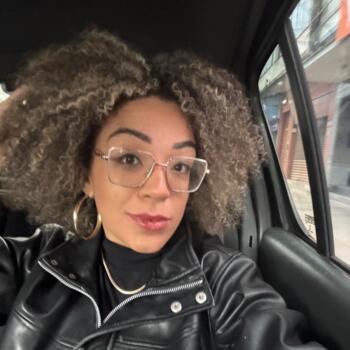 Babysitter London: Desiree