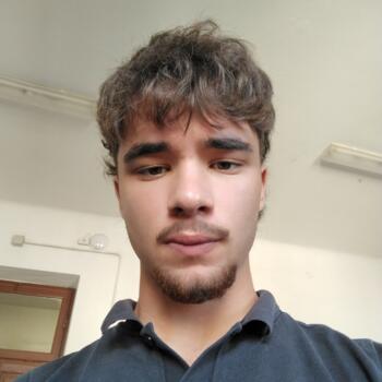 Babysitter in Genoa: Giovanni