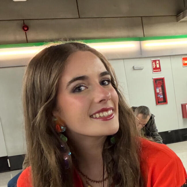 Canguro en Sevilla: Maria