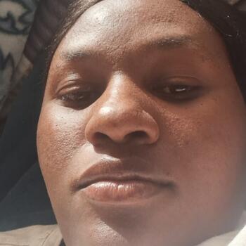 Babysitter in Cape Town: TINOKUDZAISHE Ashley