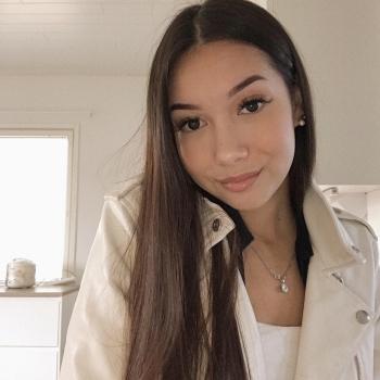 Barnvakter i Vichtis: Elina