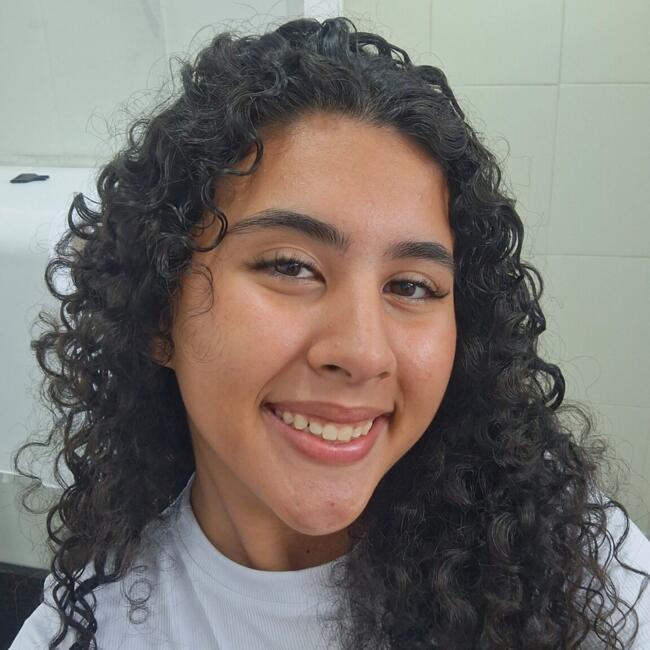 Babá em Florianópolis: Evelyn