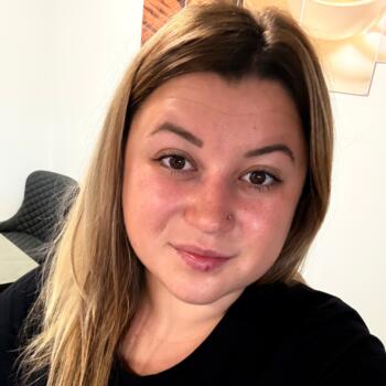 Babysitter in Štore: Lucija