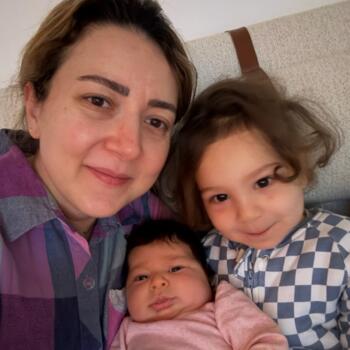 Babysitting job in Melbourne: babysitting job Ebrahim